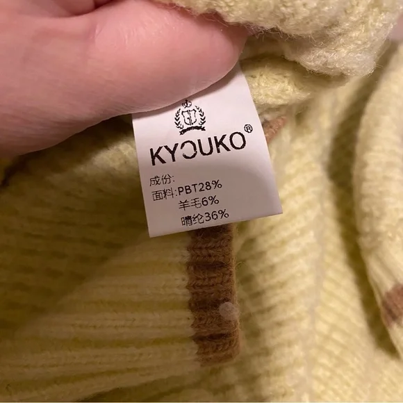 Sanrio My Melody Kuromi Cinnamoroll Oversized Sweater Size Medium - Picture 12 of 13